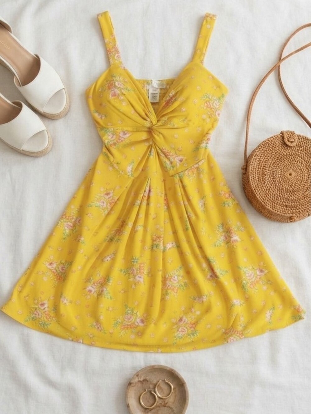 Planet Gold Yellow Floral Twist-Front Skater Dress NWOT Size Medium Cottagecore